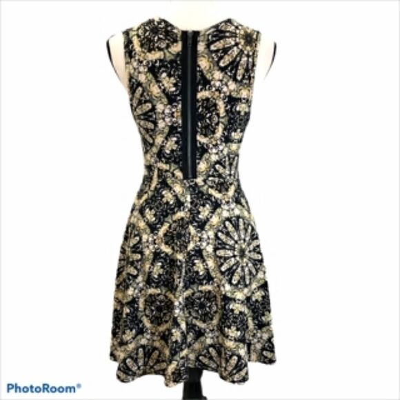 Vans Sleeveless Skater Dress with Exposed Zipper. Size S. - Picture 3 of 4